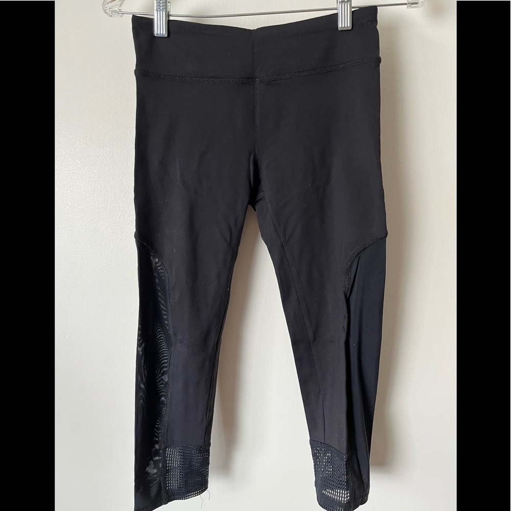 Lanston Sport Cropped Leggings, Size Small